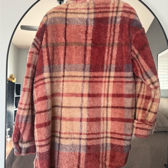Cozy Plaid Teddy Jacket in Red and Tan - Picture 5 of 6